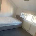 Rent 3 bedroom house in East Midlands