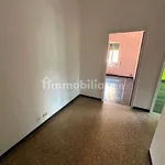 Rent 4 bedroom apartment of 90 m² in Genoa