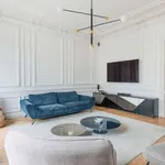 Rent 2 bedroom apartment of 105 m² in paris