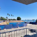 Rent 2 bedroom apartment of 91 m² in Long Beach