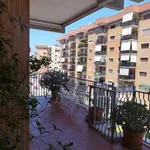 Rent 4 bedroom apartment of 90 m² in Bari