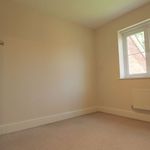 Rent 4 bedroom house in Wales