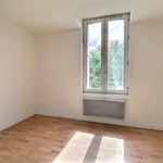 Rent 2 bedroom apartment of 44 m² in fleurysurandelle