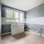 Appartement de 78 m² avec 3 chambre(s) en location à Laval