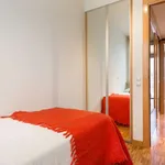 Rent 3 bedroom apartment of 80 m² in barcelona