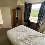 Rent 4 bedroom apartment in Wales