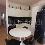 Rent 3 bedroom apartment of 75 m² in Roma