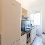 Rent a room of 70 m² in milan