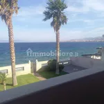 Rent 5 bedroom house of 220 m² in Reggio Calabria