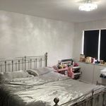 Rent 3 bedroom flat in North West England