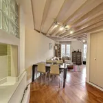 Appartement de 62 m² avec 2 chambre(s) en location à Paris