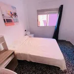 Rent a room of 72 m² in valencia