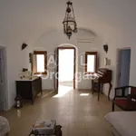 Rent 4 bedroom house of 122 m² in Thira Municipal Unit