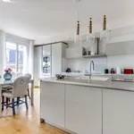 Appartement de 100 m² avec 3 chambre(s) en location à Paris