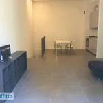 Affitto 6 camera appartamento di 80 m² in Parma