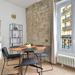 Appartement de 441 m² avec 2 chambre(s) en location à Paris