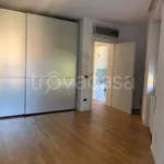 Rent 4 bedroom apartment of 180 m² in Brescia