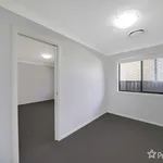 Rent 4 bedroom house in  Oran Park NSW 2570                        