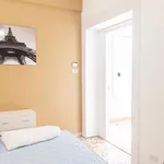 Rent 4 bedroom house in Rome