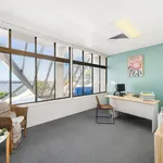 Rent 1 bedroom apartment in Redcliffe