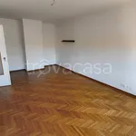 Rent 4 bedroom apartment of 100 m² in Udine