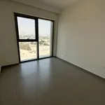 Rent 2 bedroom apartment of 100 m² in Dubai