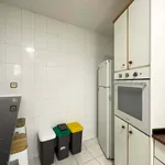 Rent a room of 90 m² in Barcelona