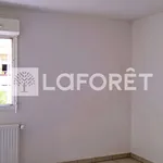 Appartement de 78 m² avec 4 chambre(s) en location à Châteaurenard