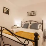 Rent 2 bedroom apartment of 65 m² in lisbon