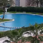 Rent 2 bedroom apartment of 89 m² in Alicante