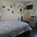 Rent 2 bedroom apartment in Long Beach