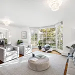 Rent 3 bedroom apartment in Toorak