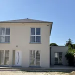 Rent 5 bedroom house of 140 m² in ORLEANS