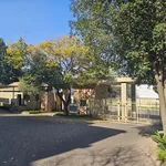 Rent 2 bedroom apartment in Sandton