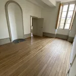 Appartement de 147 m² avec 6 chambre(s) en location à Dijon