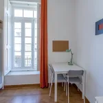 Rent 4 bedroom apartment in Valencia