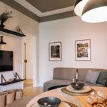 Rent 3 bedroom apartment in Lisbon