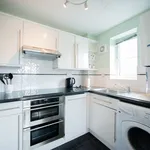 Rent 2 bedroom flat in Yorkshire And The Humber