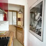 Rent 2 bedroom apartment of 33 m² in Paris