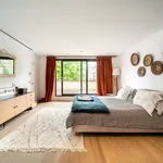 Maison de 422 m² avec 4 chambre(s) en location à Ixelles