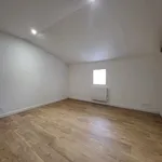 Maison de 122 m² avec 4 chambre(s) en location à blanzay