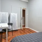 Rent a room in lisbon