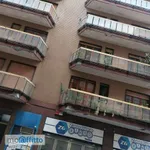 Affitto 5 camera appartamento di 135 m² in Turin