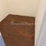 Affitto 3 camera appartamento di 140 m² in Rovigo