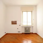 Rent 5 bedroom apartment of 200 m² in Milan