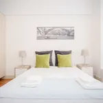 Rent 3 bedroom apartment of 115 m² in porto