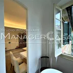 Rent 5 bedroom apartment of 82 m² in Genoa