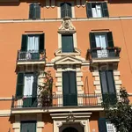 Rent 2 bedroom apartment of 90 m² in Roma