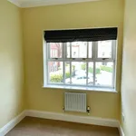 Rent 3 bedroom flat in West Midlands