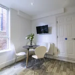 room in Lorne Street, Reading